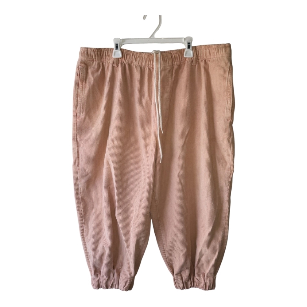 💕Urban Outfiters Cropped Corduroy Joggers Size XL